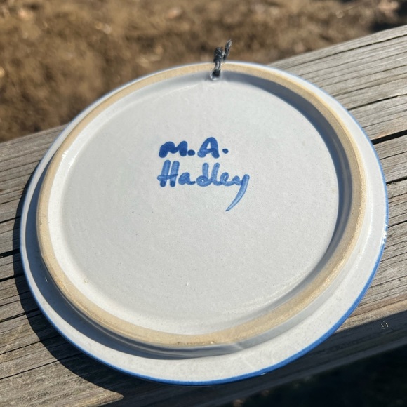 Vintage M.A. Hadley Trivet/ Wall Plate Farmhouse Preowned 6 2/8” Across - Picture 5 of 10